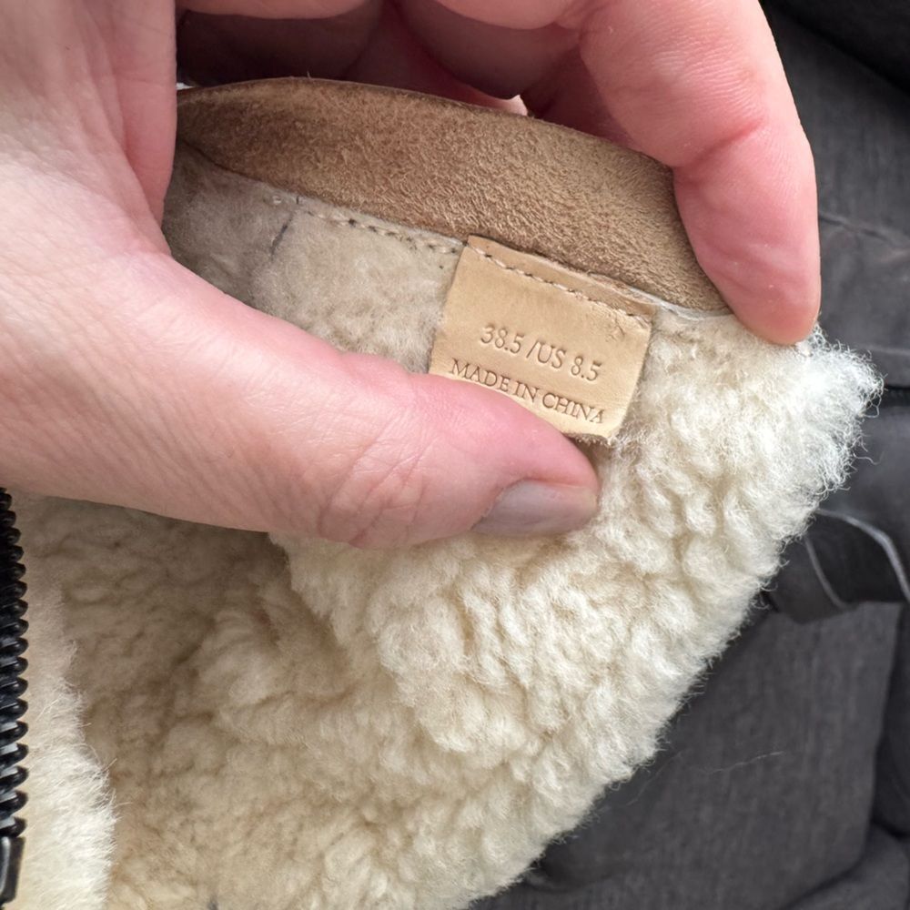 Rag & Bone
Suede Fur Trim Moto Boots
Women's Size:8,5 - Picture 12 of 12